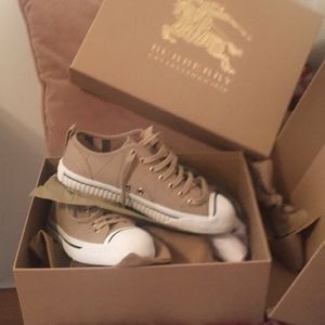 BURBERRY Topstitched gabardine sneakers